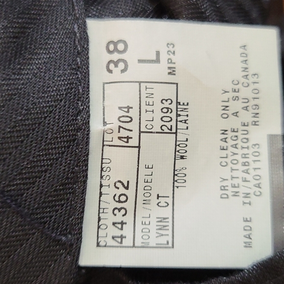 Victor International Suit Navy Blue with White Pinstripes - Picture 8 of 12